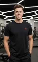 Remera deportiva negra